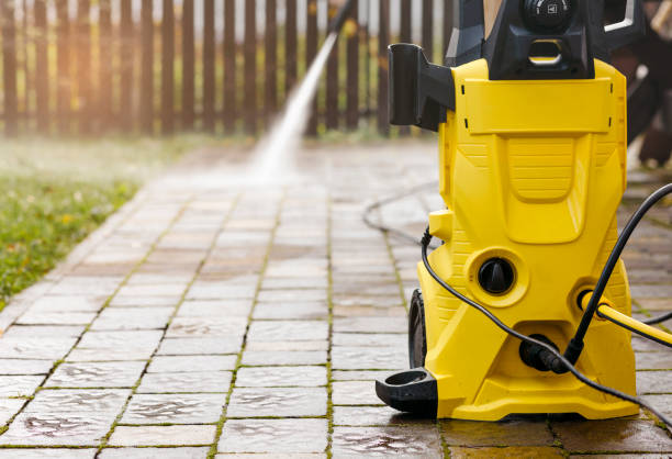 Best Animal Enclosure Cleaning  in Lordstown, OH